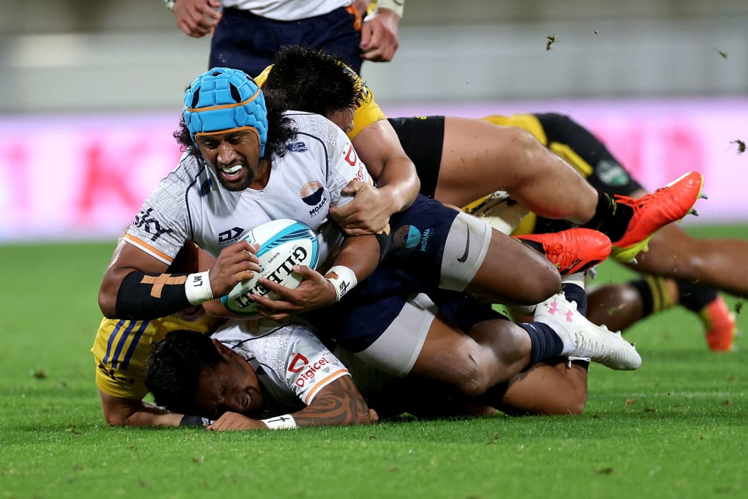Moana Pasifika's Neria Foma'i in action against the Hurricanes