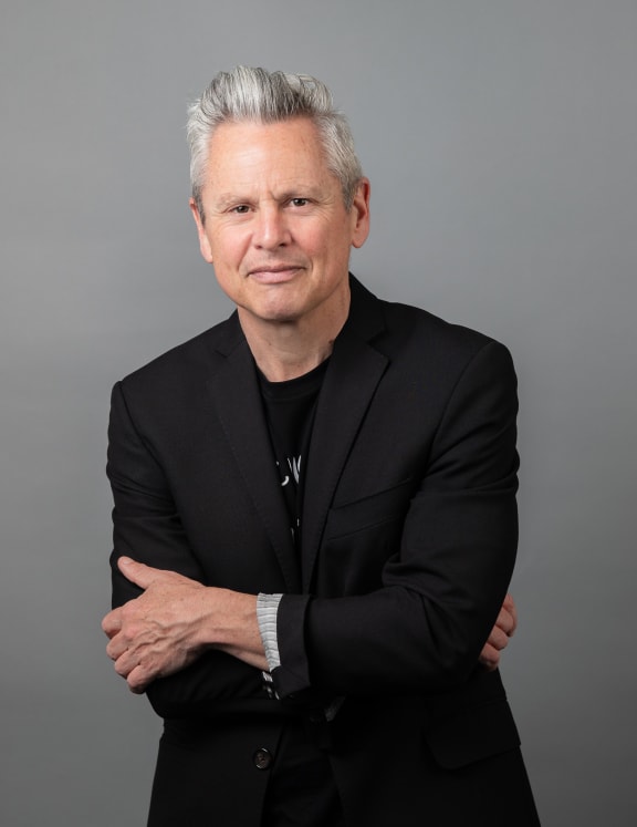 Photo of Guyon Espiner