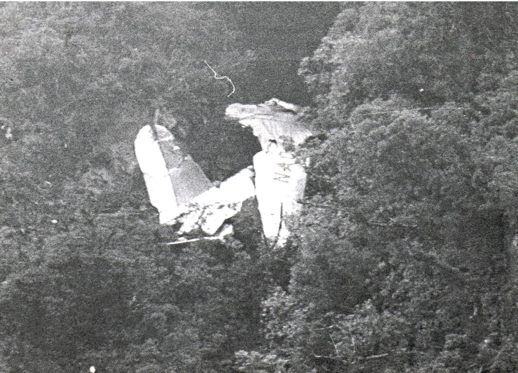 The crashed NAC DC-3.