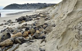 Erosion at Middle Beach looking back toward St Clair from the end of Moana Rua.
