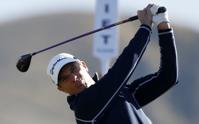 Alker shares lead at season-ending Tour Champions event | RNZ