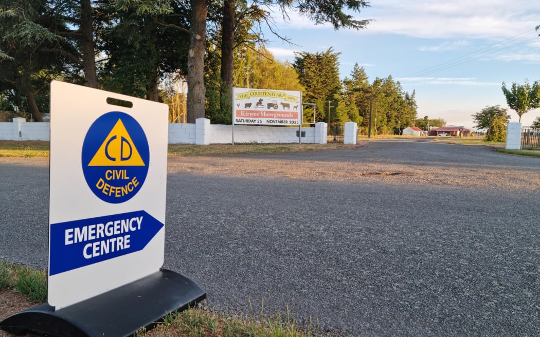 An evacuation centre has been opened at Kirwee Community Hall after homes were evacuated by a forest fire.