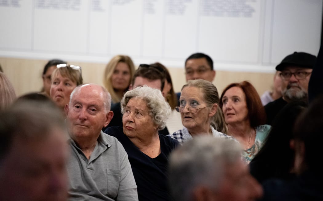 A public meeting was held in Mairangi Bay on 27 March 2023,  as locals were frustrated with local bus cancellations.