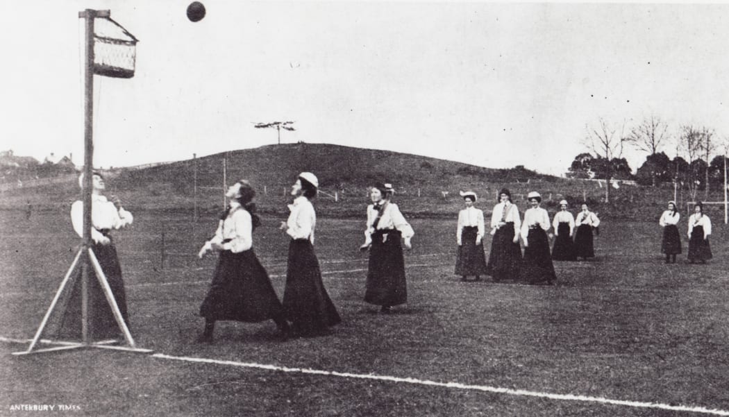 Netball being played at the Auckland Domain in 1908.