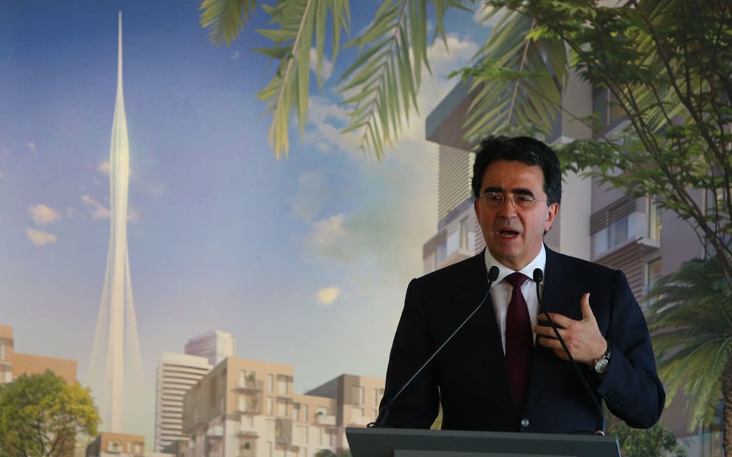 Spanish-Swiss architect Santiago Calatrava Valls speaks to press about plans to build a new tower he designed, even taller than the Burj Khalifa.
