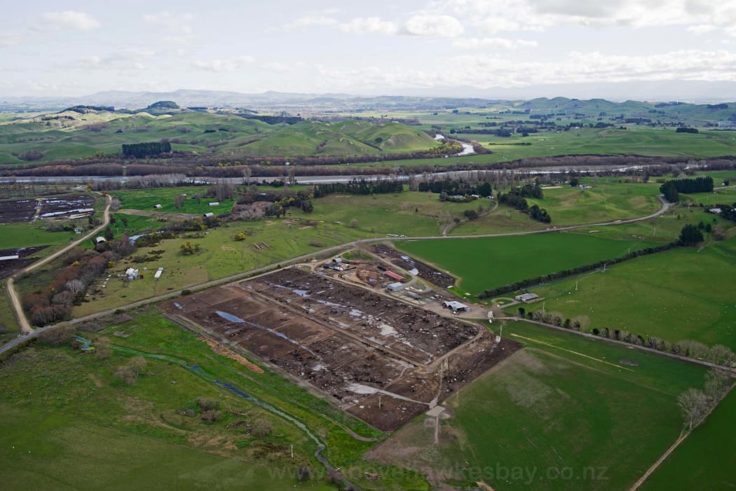 A feedlot on Walker Road, on the Papanui Stream.
