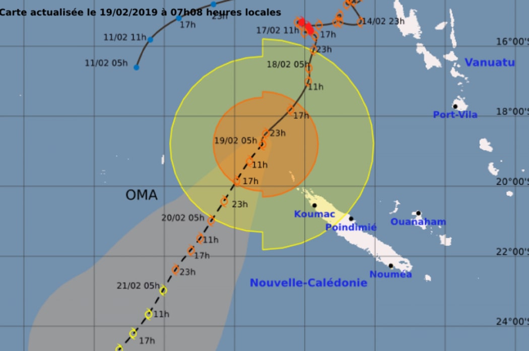 Cyclone Oma tracking map - Feb 19 2pm (local time)
