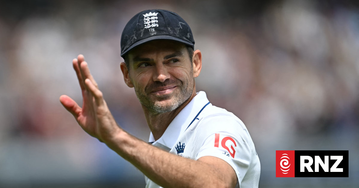 English cricket county dumps one of its legends