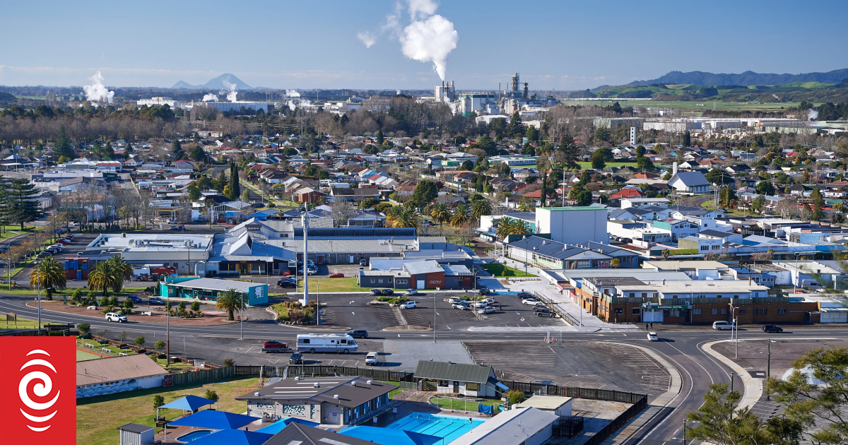 Kawerau poverty worst in 60 years, school principal says - Vimarsana News