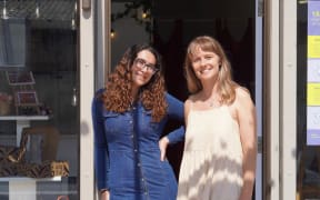 Mac Wynne (left) and Steph Barnett.