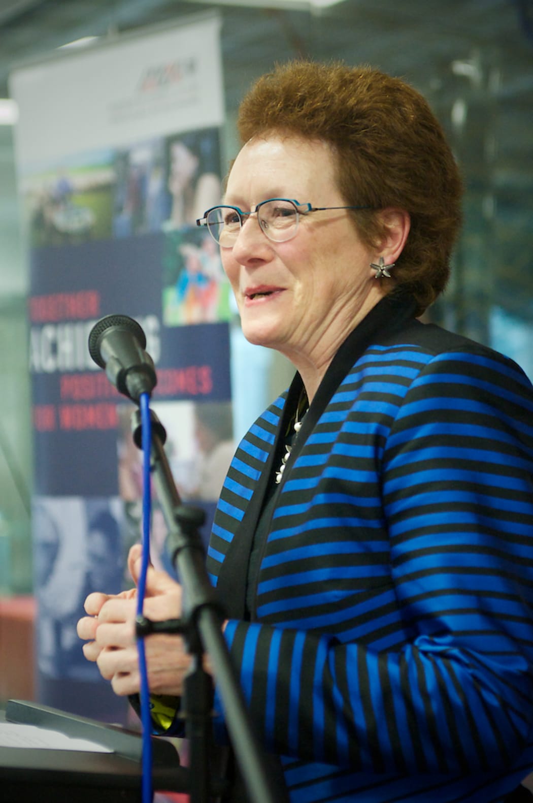 A photo of Dr Mary Quin, chief executive of the Callaghan Institute, speaking at the Department of Internal Affairs' Women at the Leading Edge event