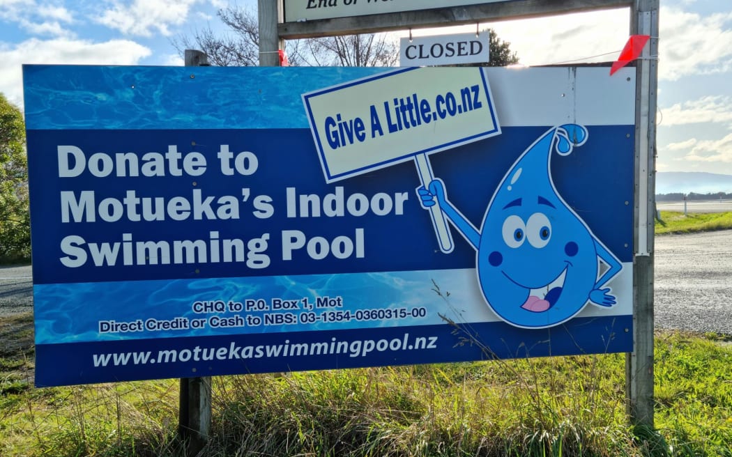 Fundraising signs for the Motueka community pool, a campaign which has been running for more than 20 years.