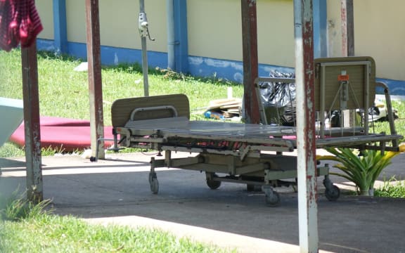 Damaged wards