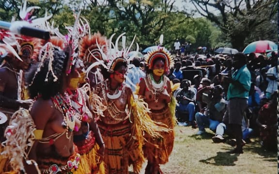 Bougainville Peace Agreement ceremony in Arawa in August 2001