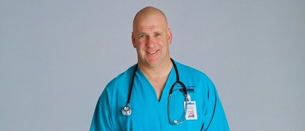 Dr Tom Mulholland