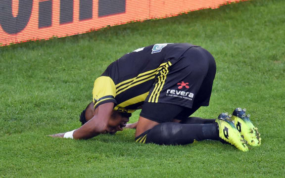 Wellington Pheonix's Roy Krishna celebrates his goal during the A-League 2018/19 game between Wellington Phoenix vs Western Sydney Wanderers.