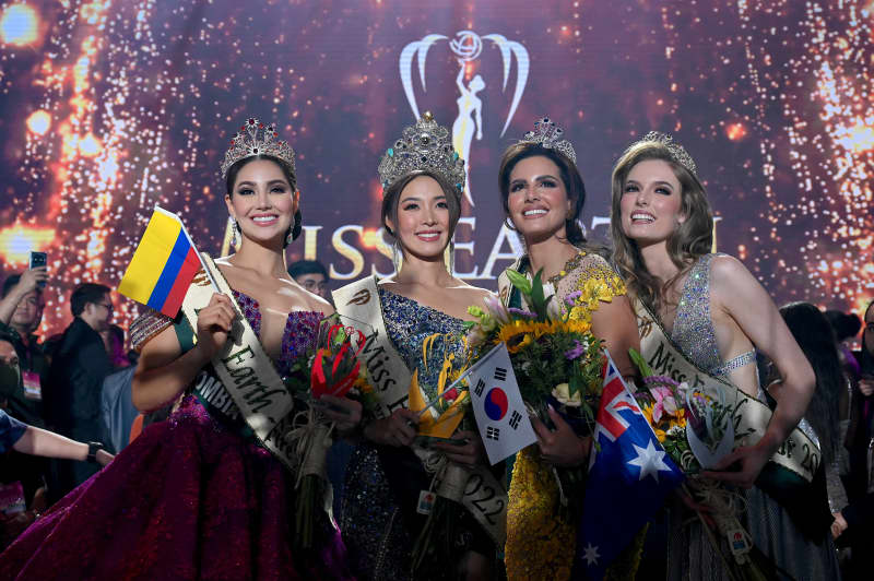 From left, Miss Colombia Andrea Aguilera, Miss Korea Mina Sue Choi, Miss Palestine Nadeen Ayoub and Miss Australia Sheridan Mortlock pose for a photo after the coronation night during the 22nd edition of the Miss Earth pageant in Manila on 29 November, 2022.
