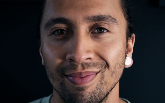 Kīngi waits for his turn with Chop