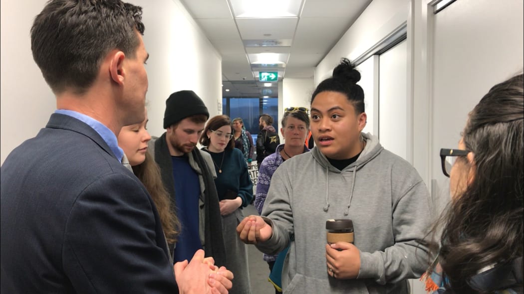 Wellington mayor Justin Lester speaks to a Schools Strike for Climate Change spokesperson Luhama Tau'alupe.