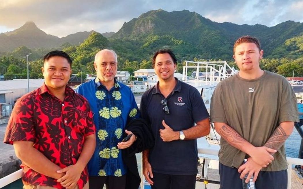 From left, Ngatupuna Kae of the National Environment Service, Dr. John Parianos - Knowledge Management Director (SBMA), Edward Herman - Partnerships & Cooperations Director (SBMA) and Keanu Harawira (NES Ranger). Moana Minerals/ 25032414
