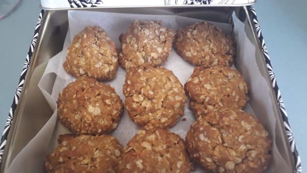 A tin of Anzac biscuits.