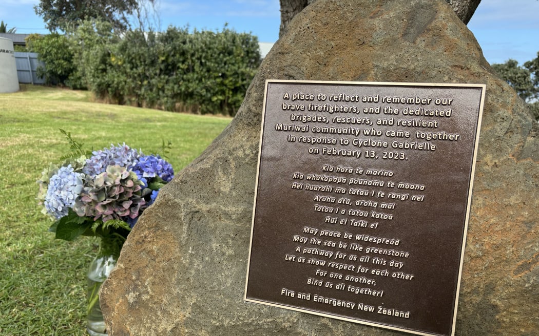 Muriwai memorial for firefighters Craig Stevens and Dave van Zwanenberg