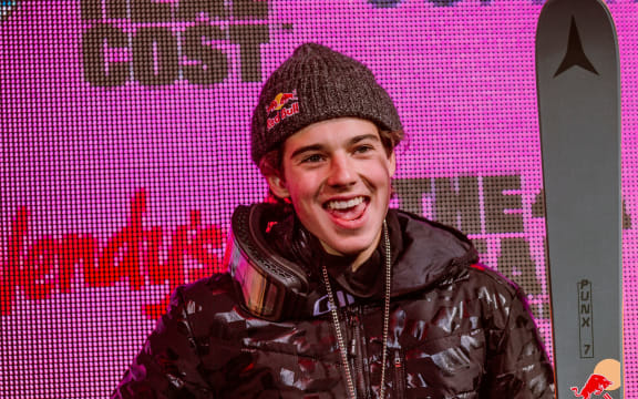 Nico Porteous NZ freestyle skier