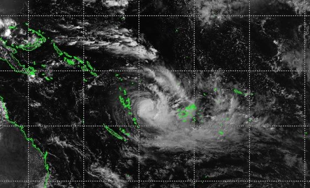 Cyclone Harold moves away from Vanuatu and towards Fiji