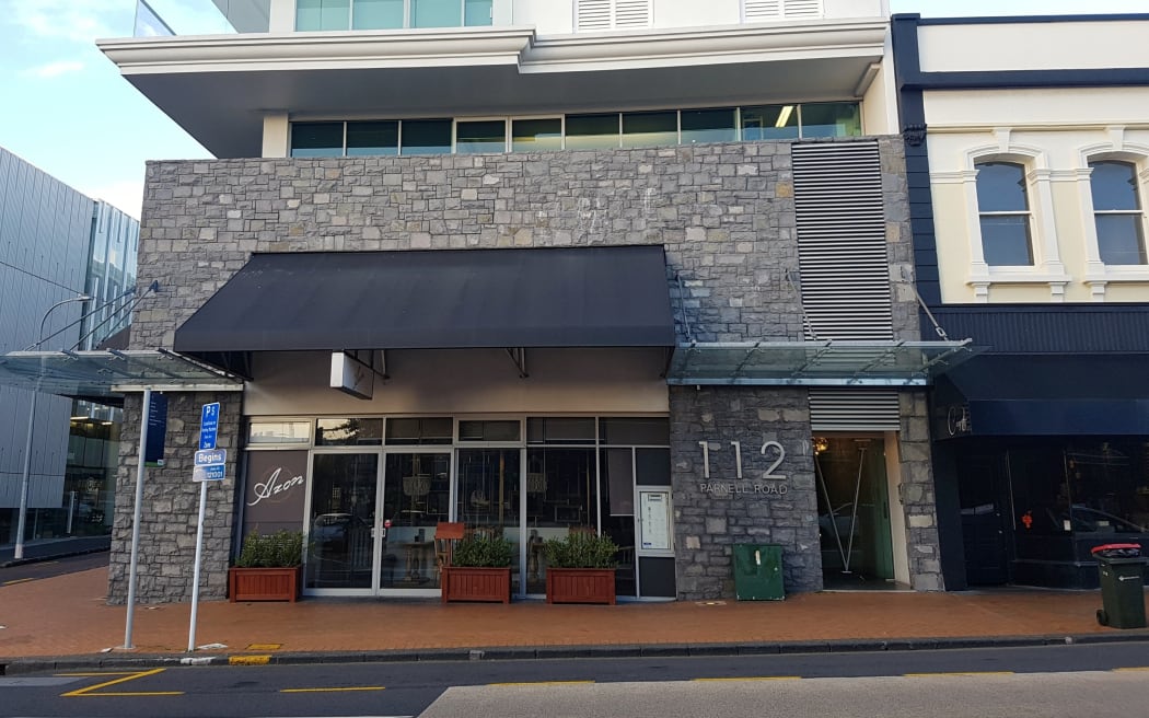112 Parnell Road