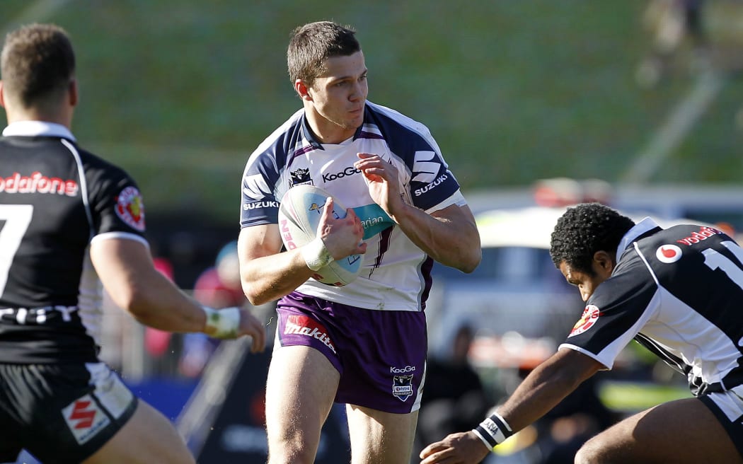 Matt Duffie in action against the Warriors in 2011