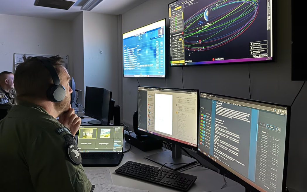 US Space Command applies gag over Auckland space-watching hub | RNZ News