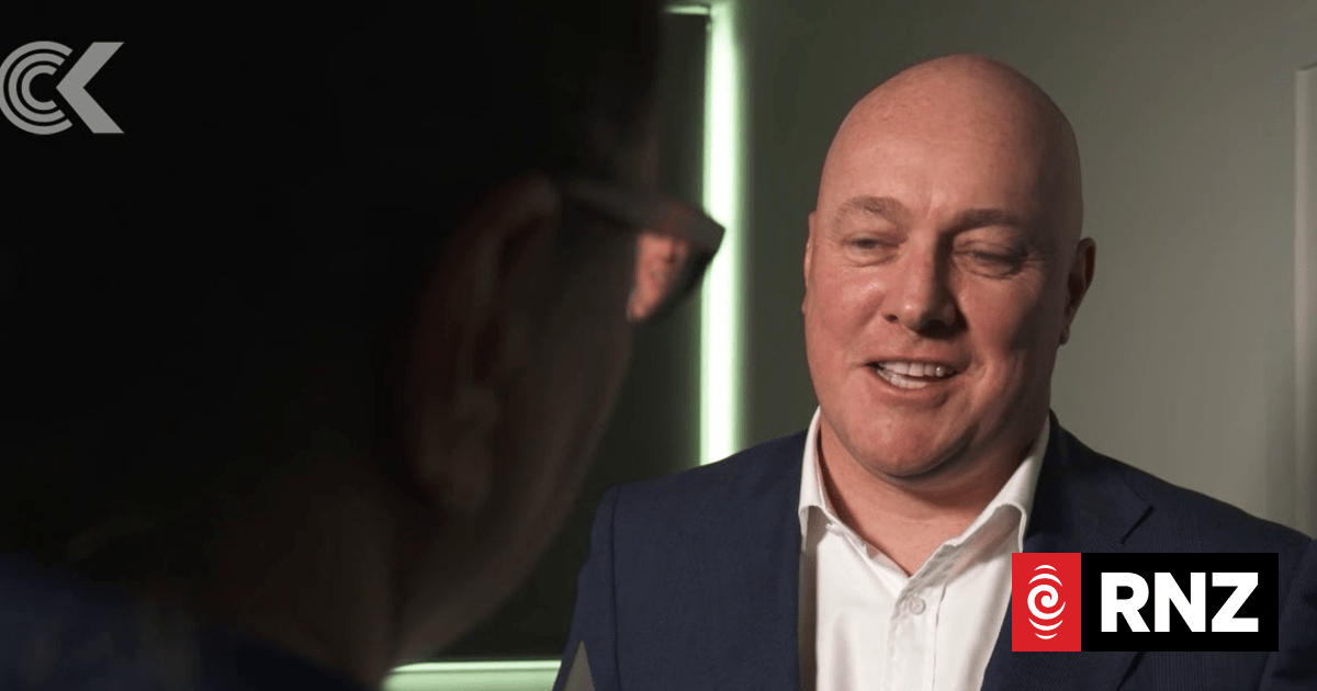 Christopher Luxon keeping political options open | RNZ