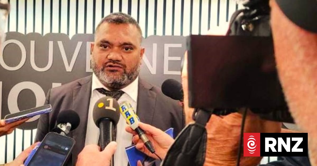 Kingmaker candidate elected new president of New Caledonia's government