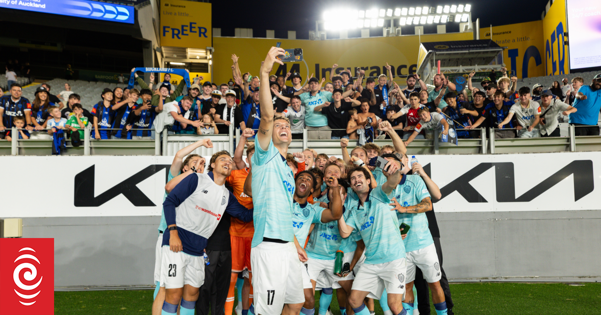 Auckland FC starts OFC Pro League in style