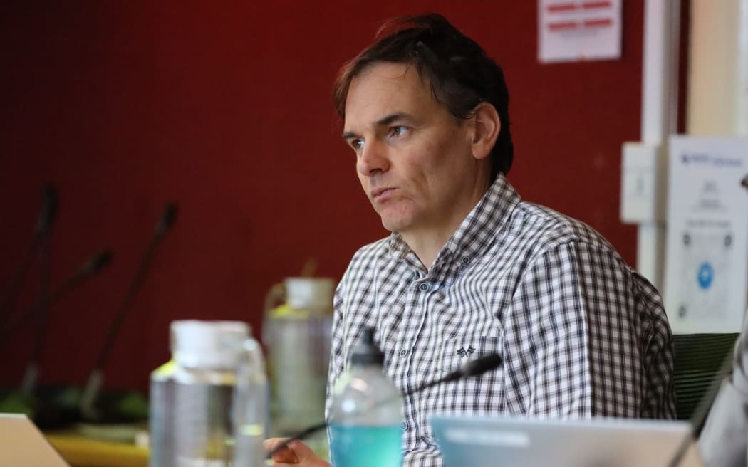 Tasman councillor Glen Daikee was concerned Nelson Hospital would be resigned to "the bottom of the pile" before a full redevelopment was undertaken.