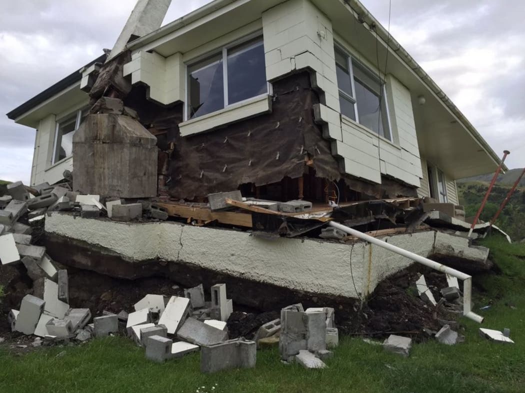 A house at Bluff Station between Blenheim & Kaikoura, which is right on the Kekerengu fault line, was demolished by the shakes.