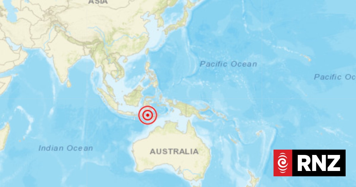 Strong earthquake strikes off coast of Indonesia