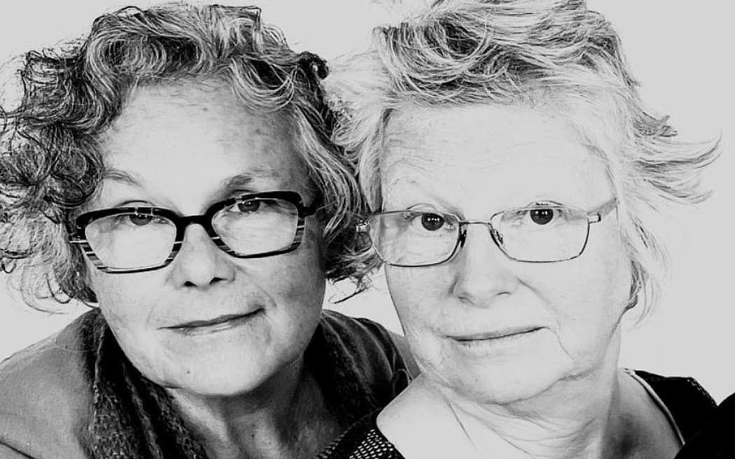 Two actors in a String of Pearls - a 2022 production by Wellington non-profit theatre company Voice Arts