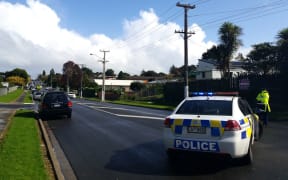 Police are negotiating with an armed man in the south Auckland suburb of Manurewa.
