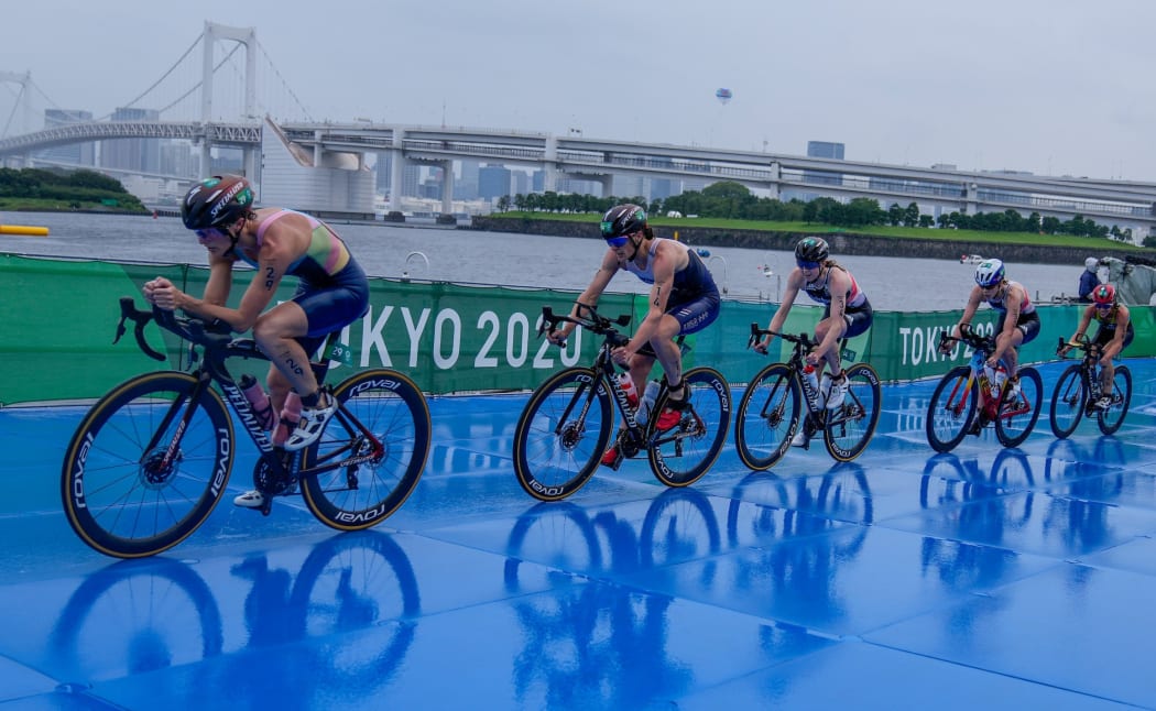 Flora Duffy winds gold, Womenâs Triathlon, Tokyo 2020 Olympic Games. Tuesday 27th July 2021. Mandatory credit: Â© John Cowpland / www.photosport.nz