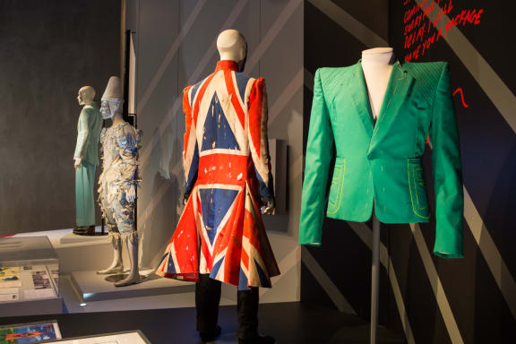 David bowie alexander mcqueen hot sale