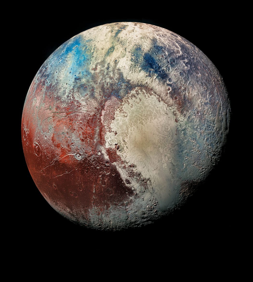In this image of Pluto's surface, the red luminance corresponds to the infrared data acquired by the Ralph/MVIC instrument carried by New Horizons.