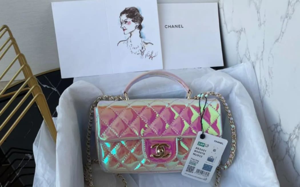 Chanel replica bag posted by a Chinese seller on RepLadies.