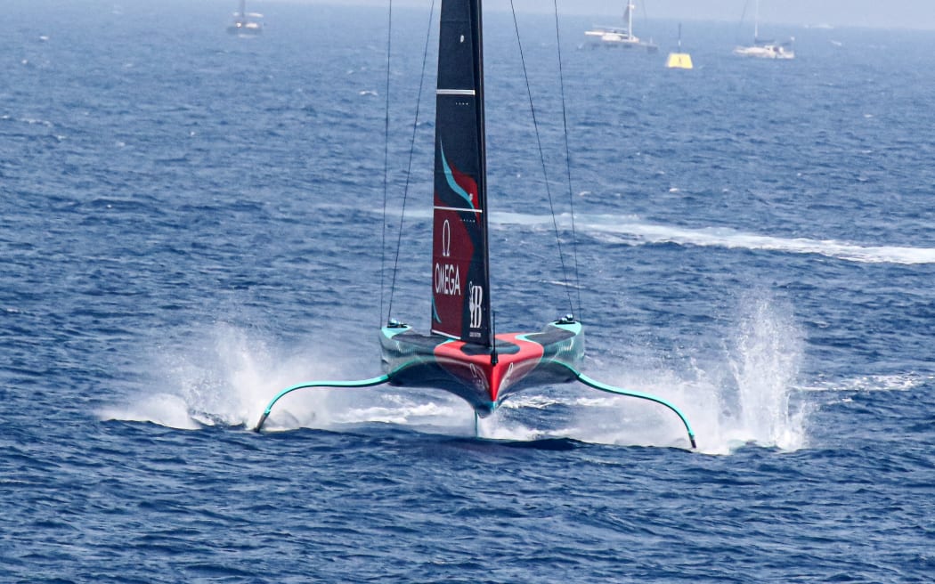 El equipo de Nueva Zelanda se clasificó para la final de la regata preliminar de Louis Vuitton