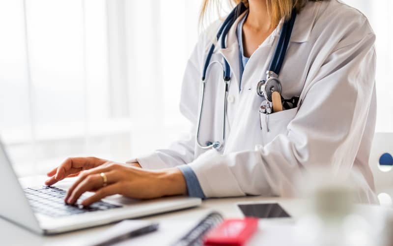 GP fees won't increase for 12 months under new proposal, Labour says it ...