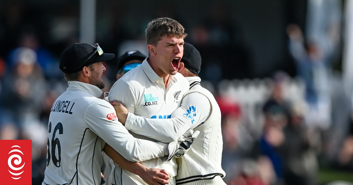 Australia chasing 279 to beat Black Caps in second test - Vimarsana News