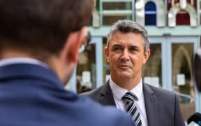 Detective Senior Sergeant Mike Hayward speaks to media outside the Auckland High Court today.
