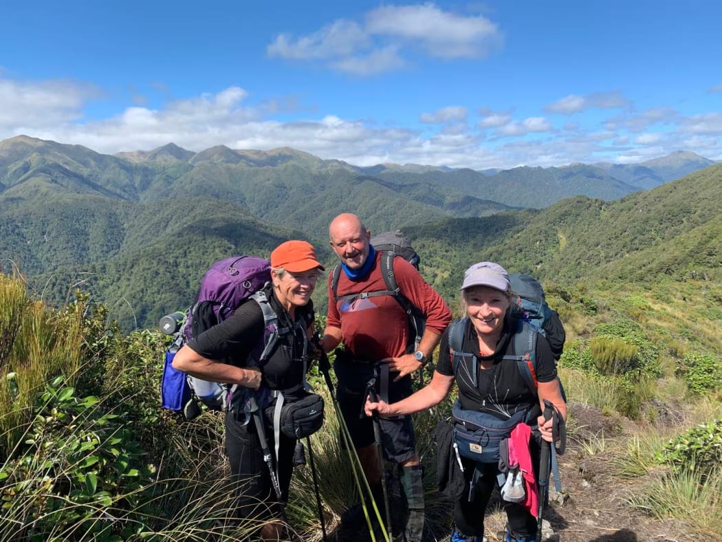 Tim Pankhurst, Sue Pankhurst and Kerry Prendergast on the Te Araroa Trail