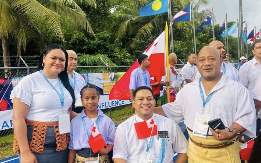 Malia Maasi (lsecond to the left) and Luani Moeakiola Ita (second to the right)