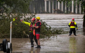 COMFORT, TEXAS - JULY 04: Boerne Search and Rescue teams prepare deployment routes along the Guadalupe River on July 4, 2025 in Comfort, Texas. Heavy rainfall caused flooding along the Guadalupe River in central Texas with multiple fatalities reported.   Eric Vryn/Getty Images/AFP (Photo by Eric Vryn / GETTY IMAGES NORTH AMERICA / Getty Images via AFP)